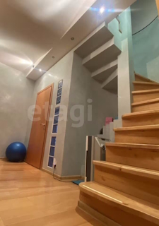 3-ком. Квартира: 112 м²