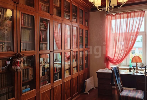 6-Комн. квартира: 155 м²
